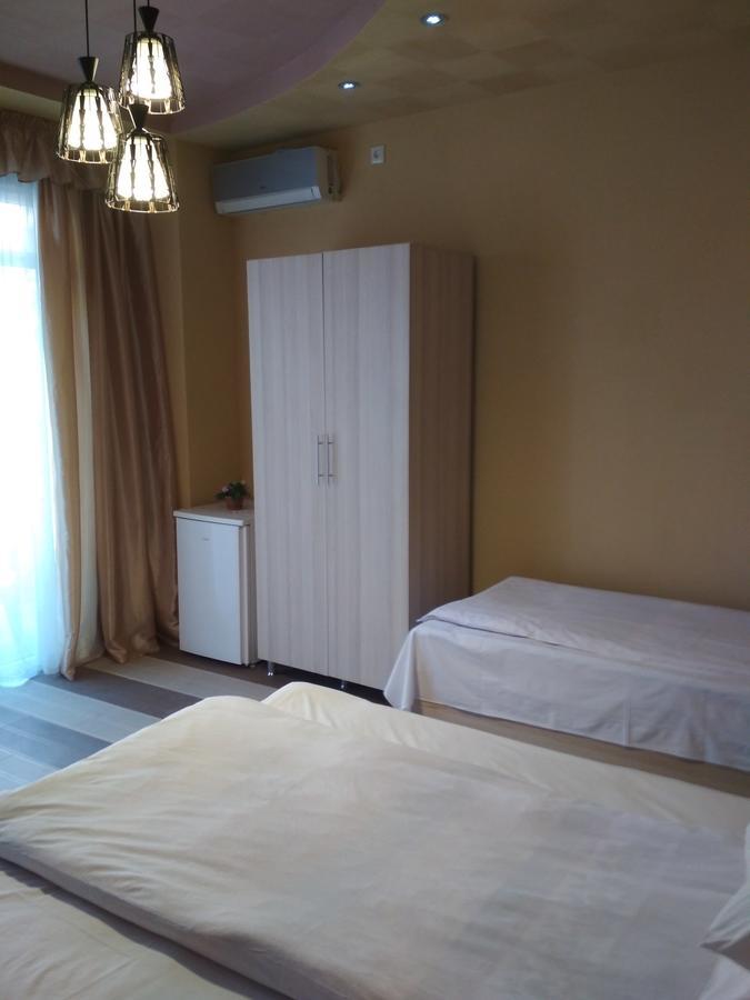 Guesthouse Melikishvili 57 Batumi Eksteriør billede